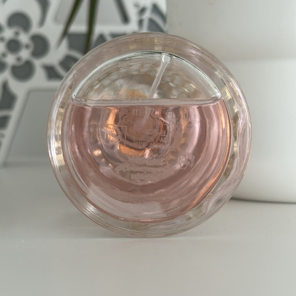 Guerlain Flora Cherrysia - Picture 5 of 6